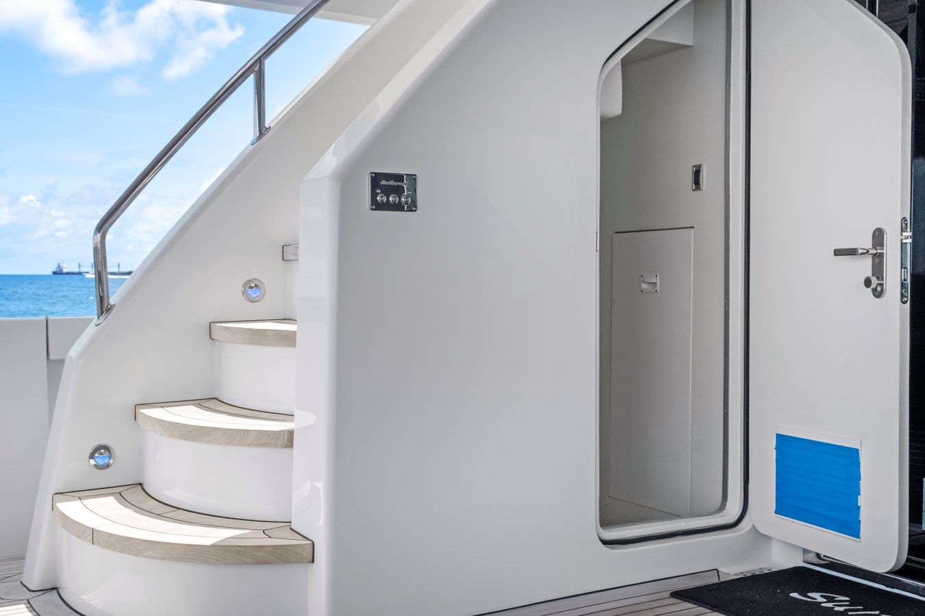 Buy a Surplus Lines 91 at Shestakov Yacht Sales