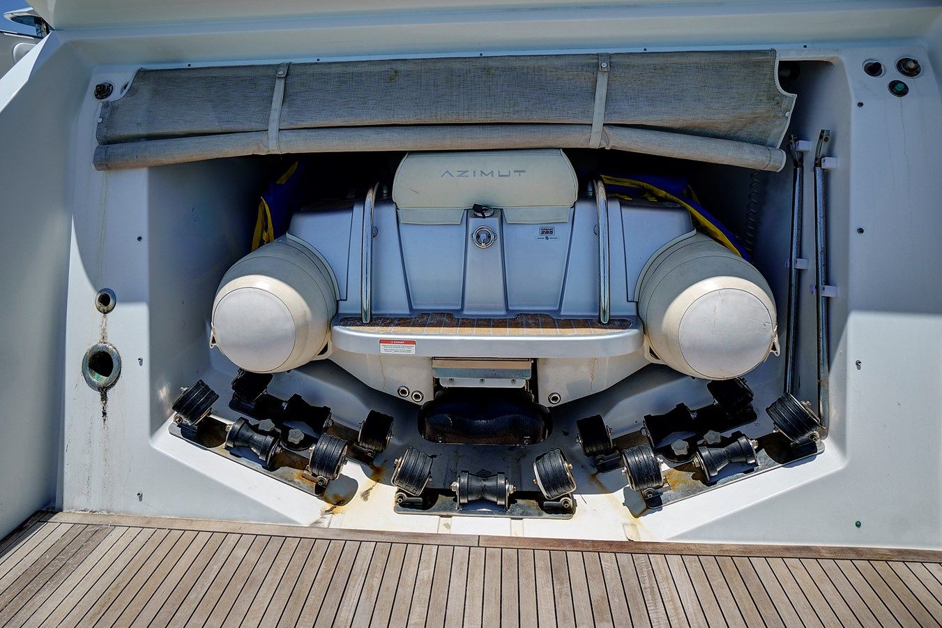 Купить LITHIUM - Azimut Yachts
