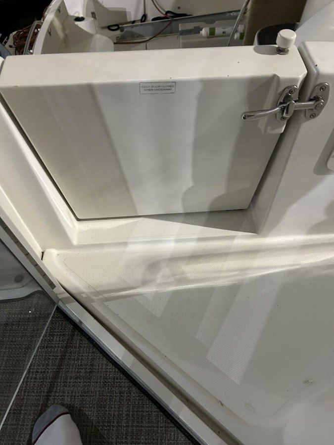 Buy a yacht Second Knot