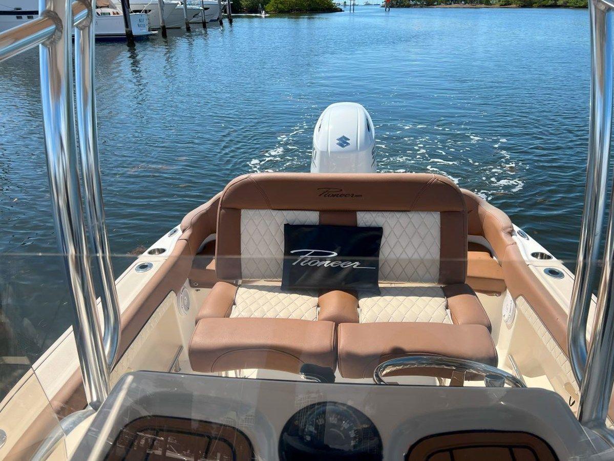 Продажа яхты PIONEER 202 - PIONEER