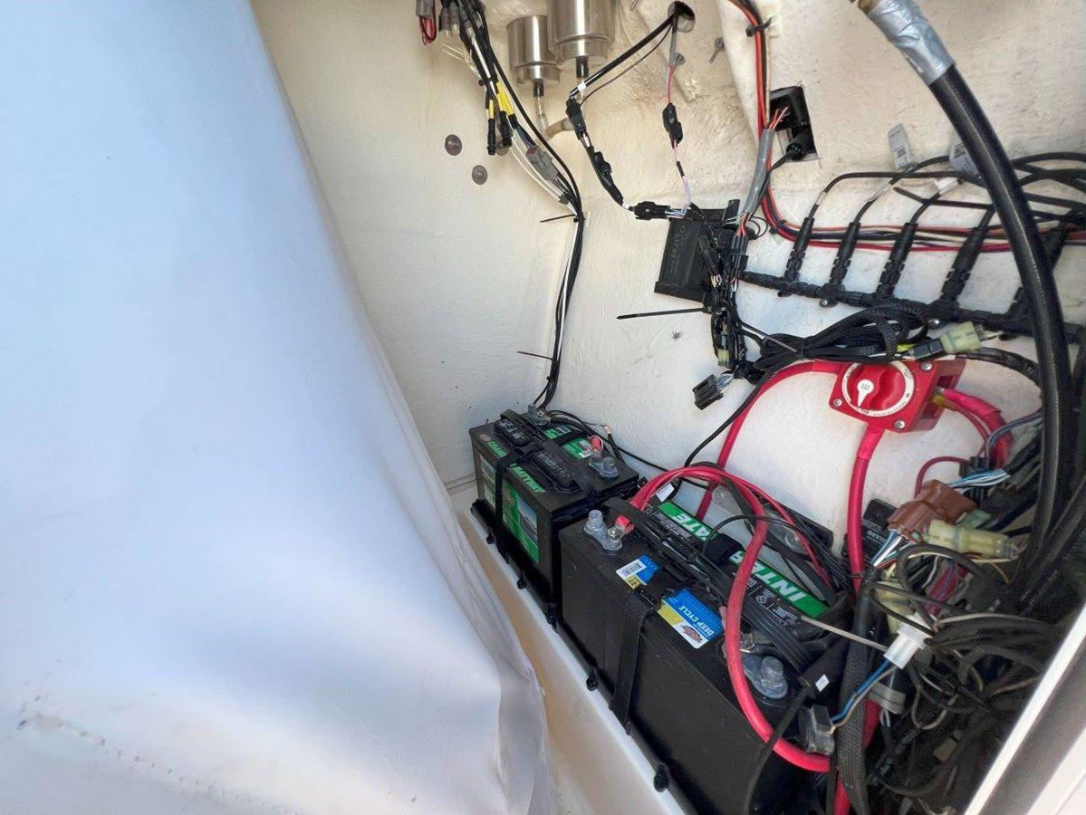 Продажа яхты PIONEER 202 - PIONEER