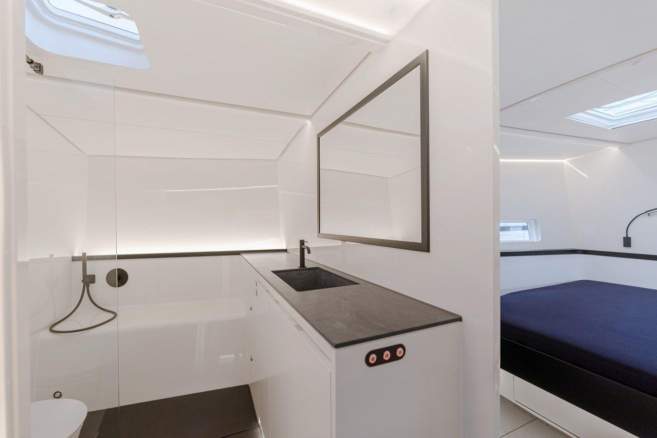 Лучшая цена на AULIANA III 62