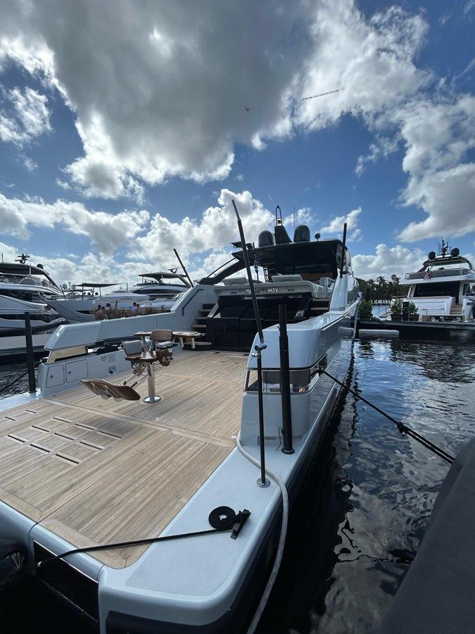 Snack Money - BLUEGAME