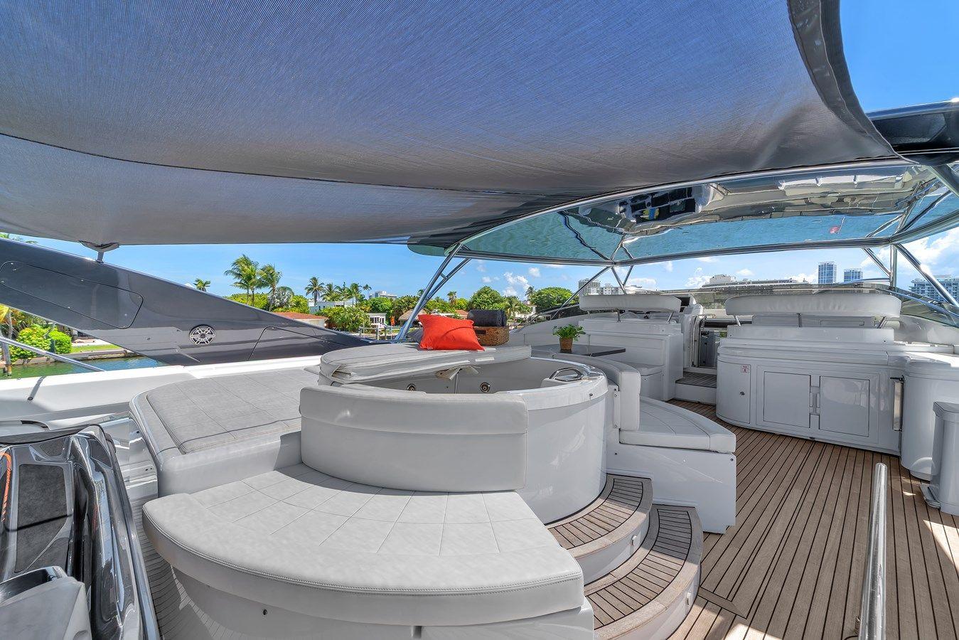 Ferretti Yachts Custom Line 94 - Ferretti Yachts yacht sale