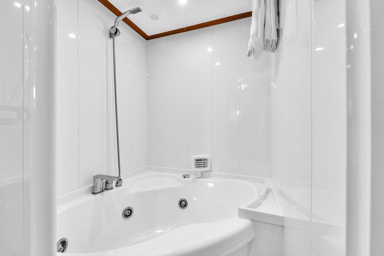 Buy a Ferretti Yachts Custom Line 94 - Ferretti Yachts at Shestakov Yacht Sales