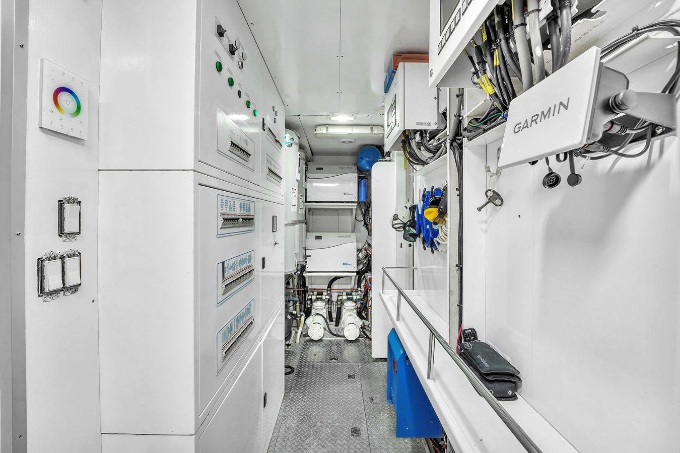 Buy a Ferretti Yachts Custom Line 94 94 at Shestakov Yacht Sales