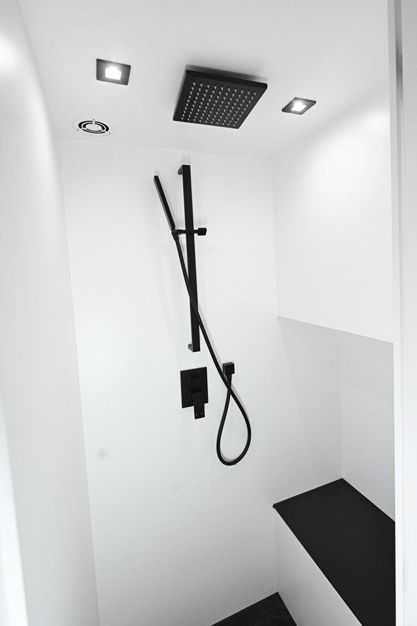 TAKE IT EASY V - VANQUISH YACHTS price