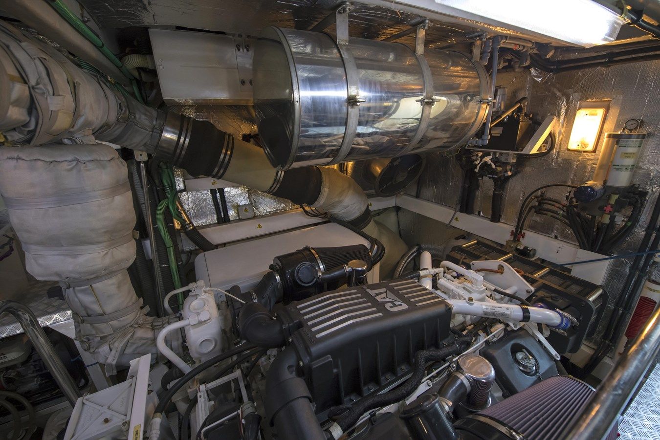 Buy a yacht Basya Nicoli - Sunseeker