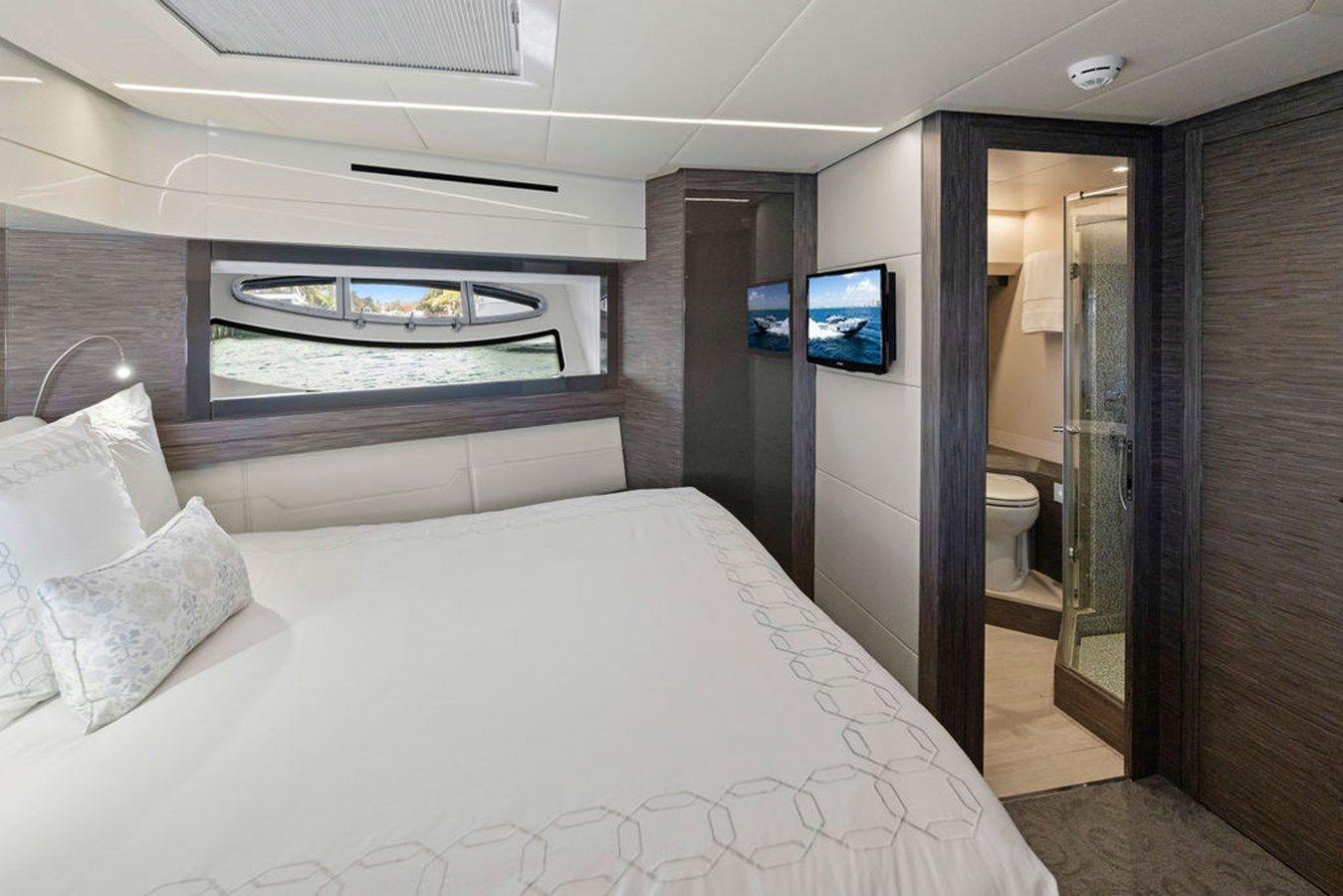 Buy a yacht PHOENIX RISING - PERSHING