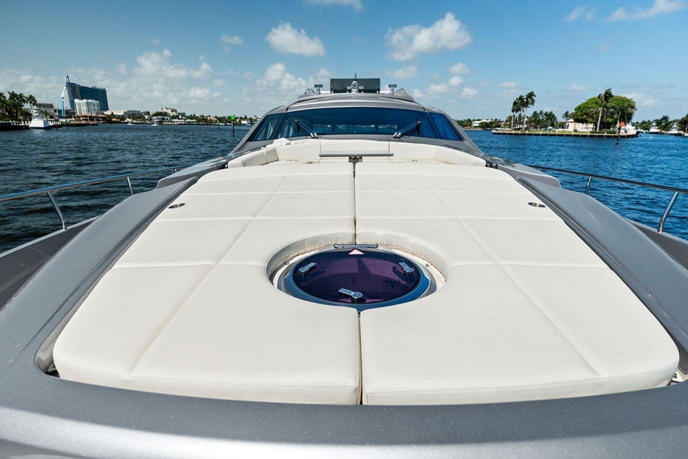 Buy a yacht PHOENIX RISING - PERSHING