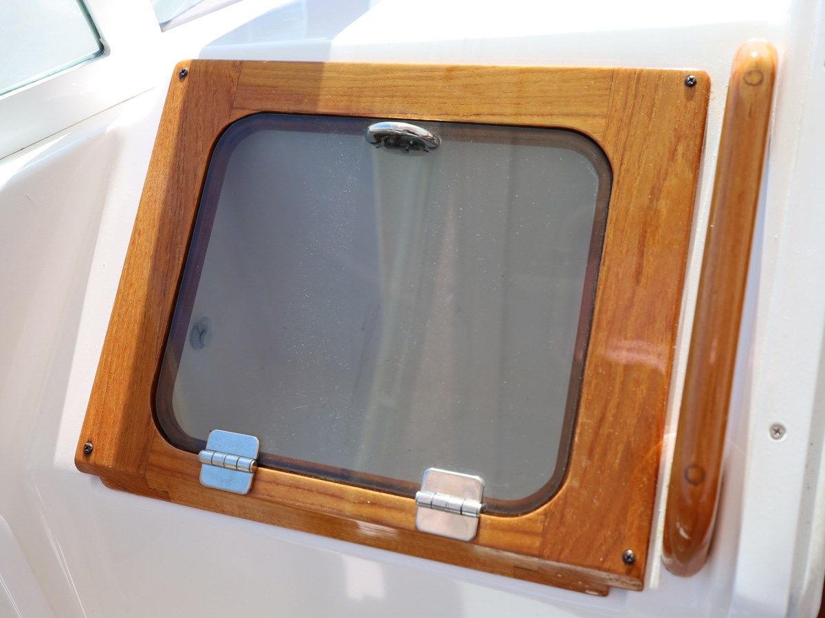 ABLE II - HUNT YACHTS yacht sale