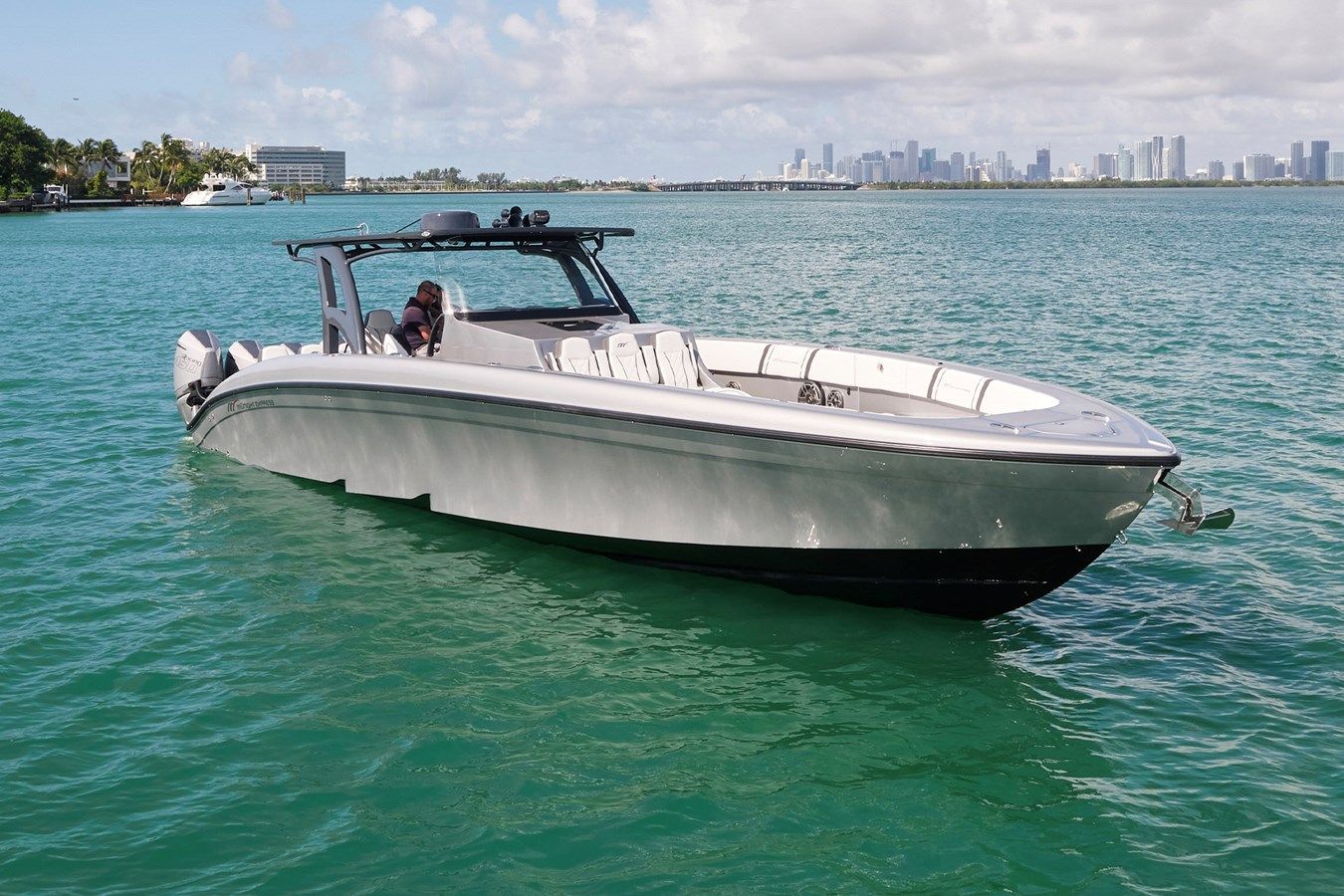 the best price on DEVENZO