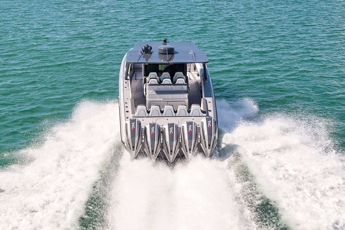 DEVENZO - Midnight Express Powerboats yacht sale