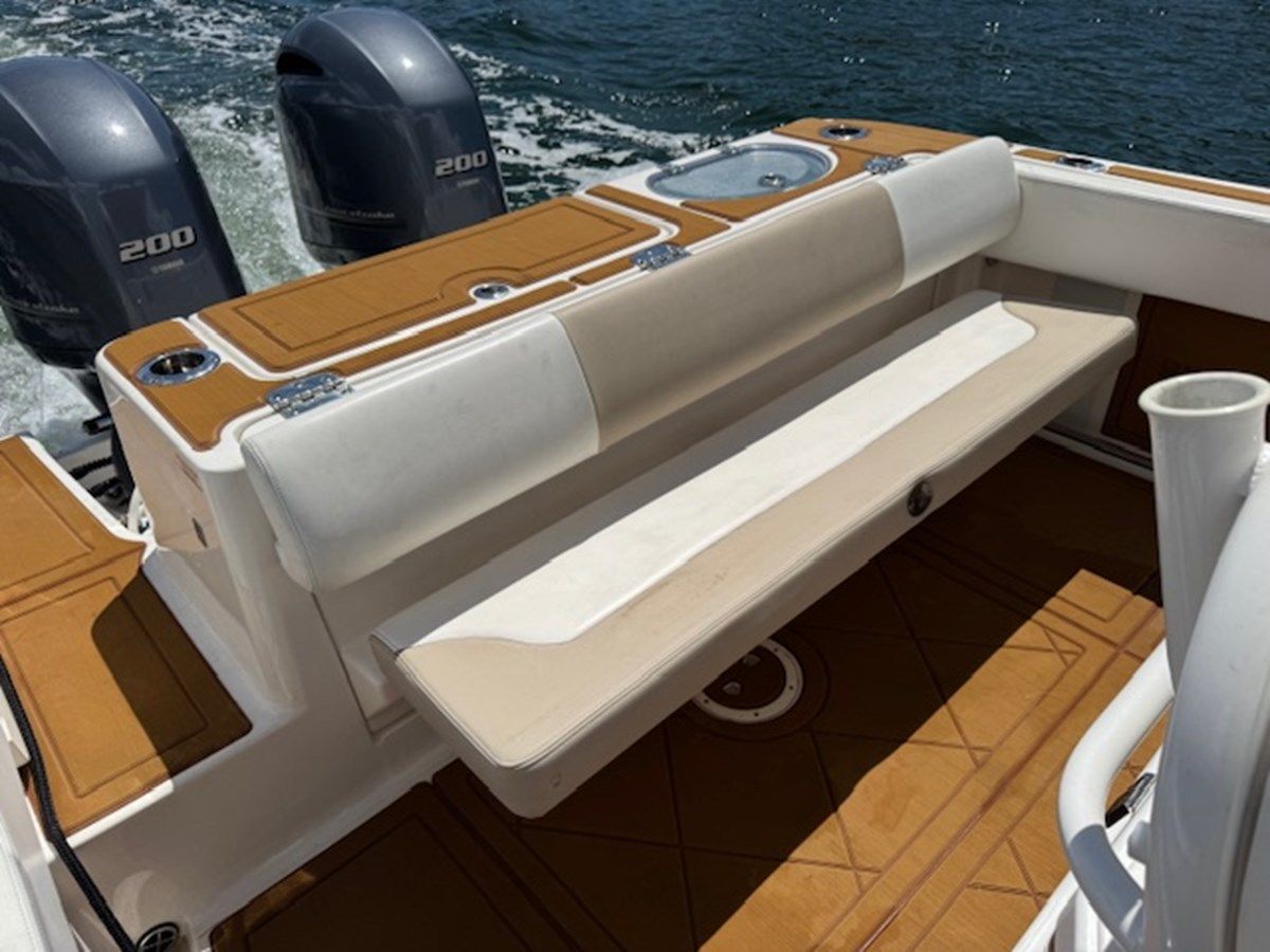 Купить яхту - 2021 в Shestakov Yacht Sales