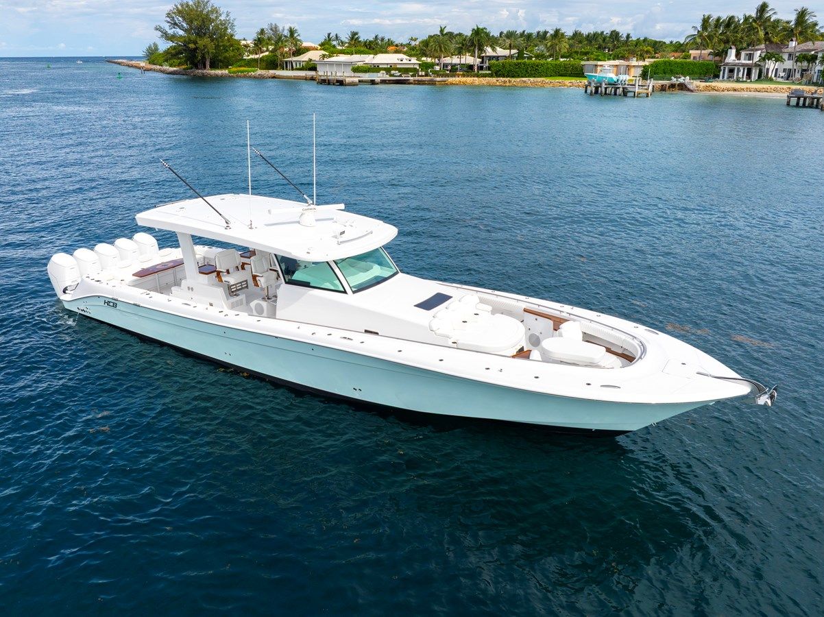 Buy a 56 Suenos GIX 56 at Shestakov Yacht Sales