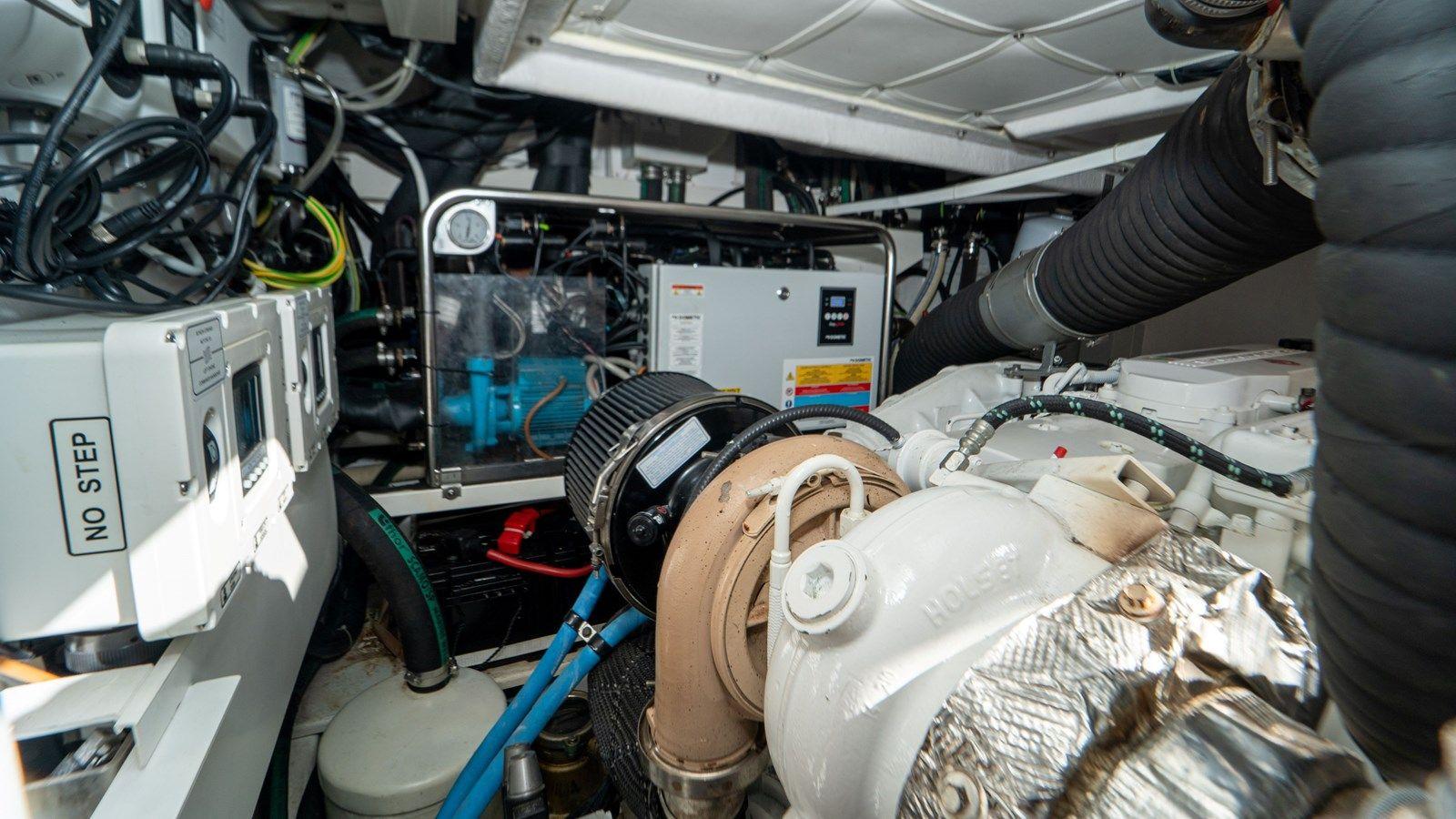 AVANTI - Ferretti Yachts