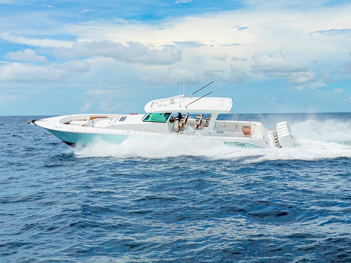 best yacht sales deals 56 Suenos GIX - HCB