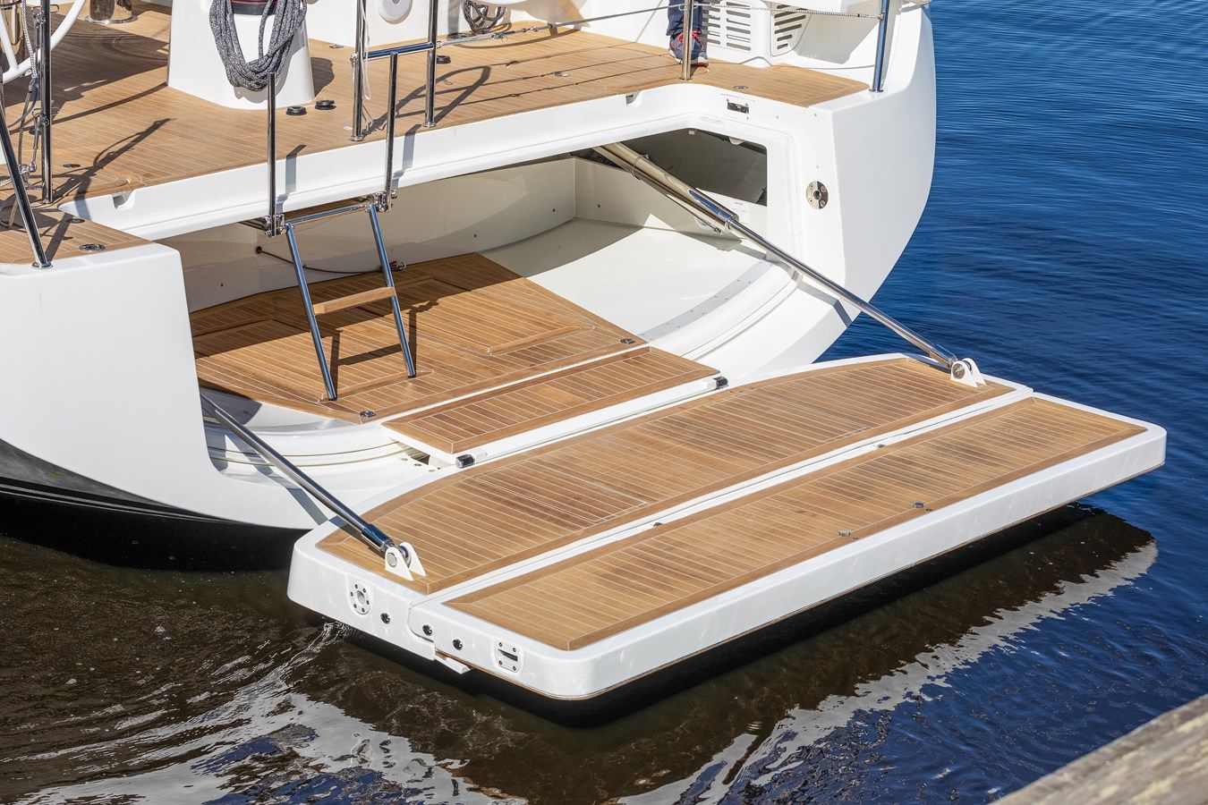 Лучшие предложения покупки яхты Invictus 58