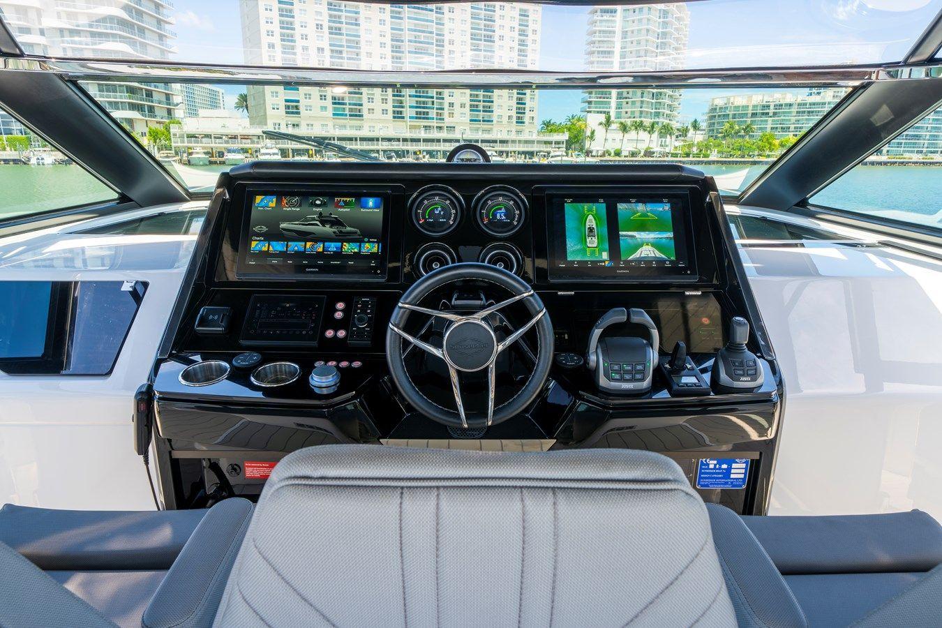 the best price on Superhawk 55 Superhawk 55