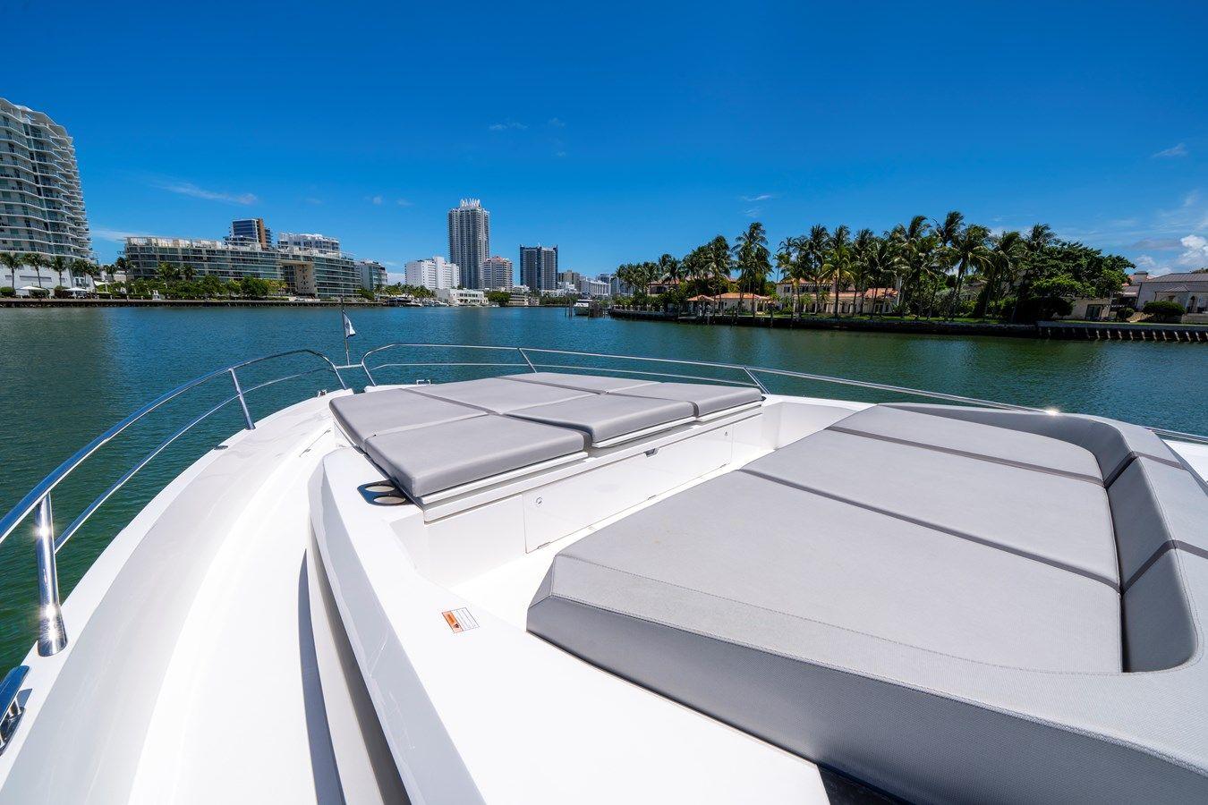 Buy a Superhawk 55 - Sunseeker at Shestakov Yacht Sales