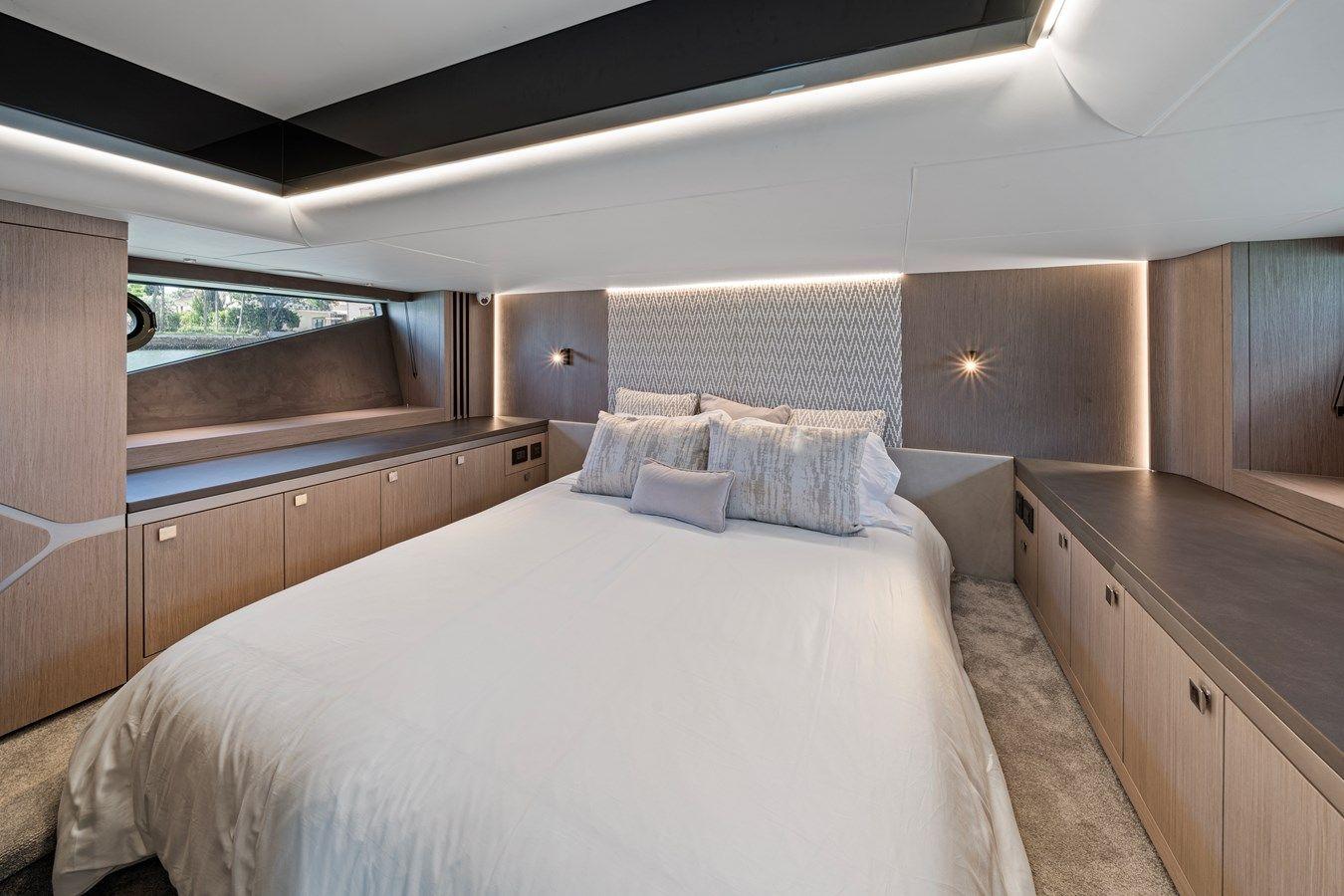 the best price on Superhawk 55 - Sunseeker