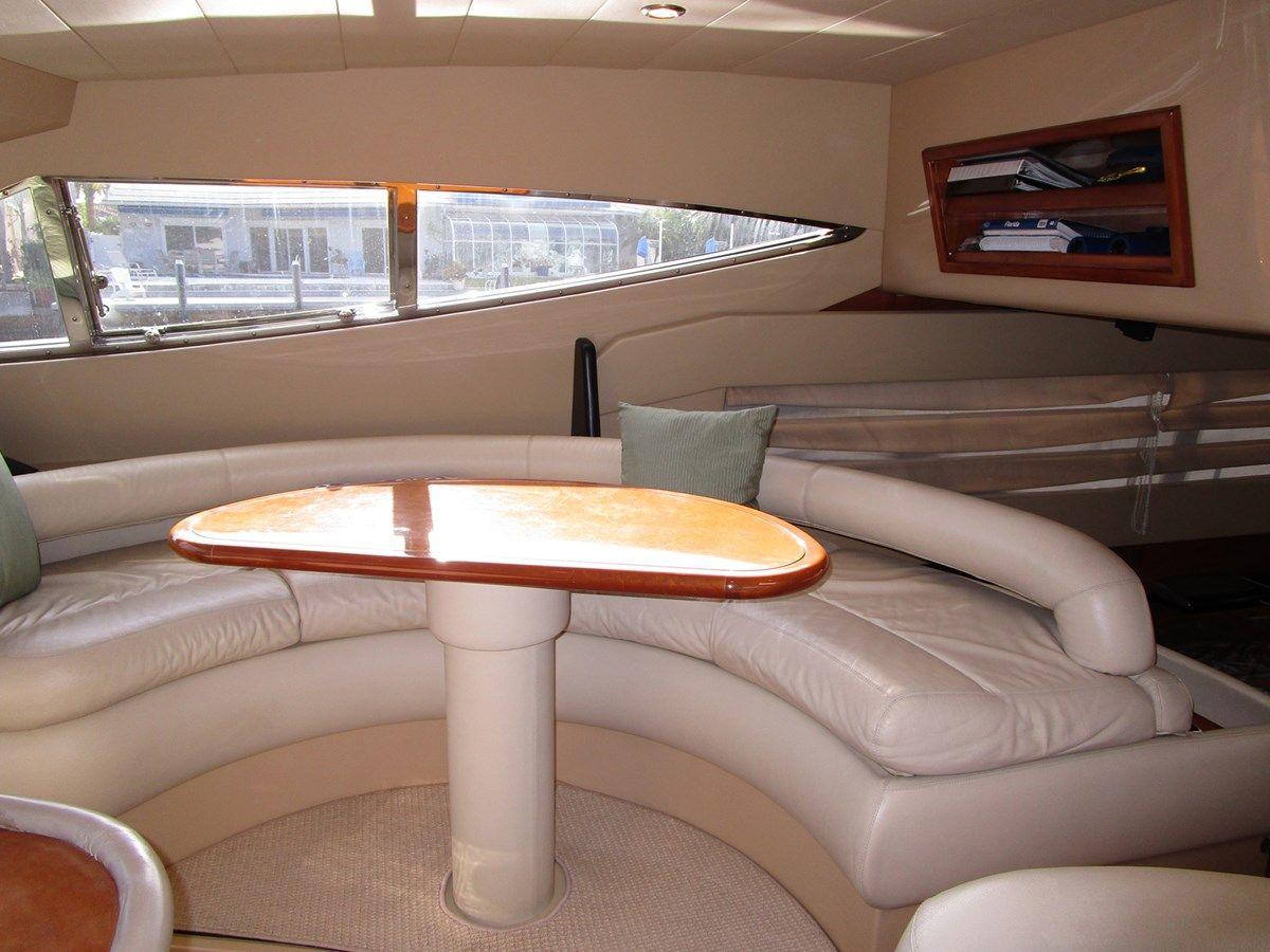 Buy a yacht PRETTY LADY 590 Motor Yacht