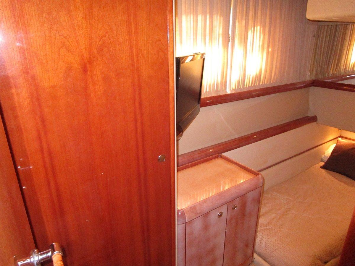 the best price on PRETTY LADY 2003