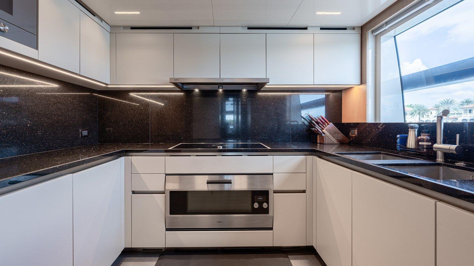 best yacht sales deals SoFi Vi 120