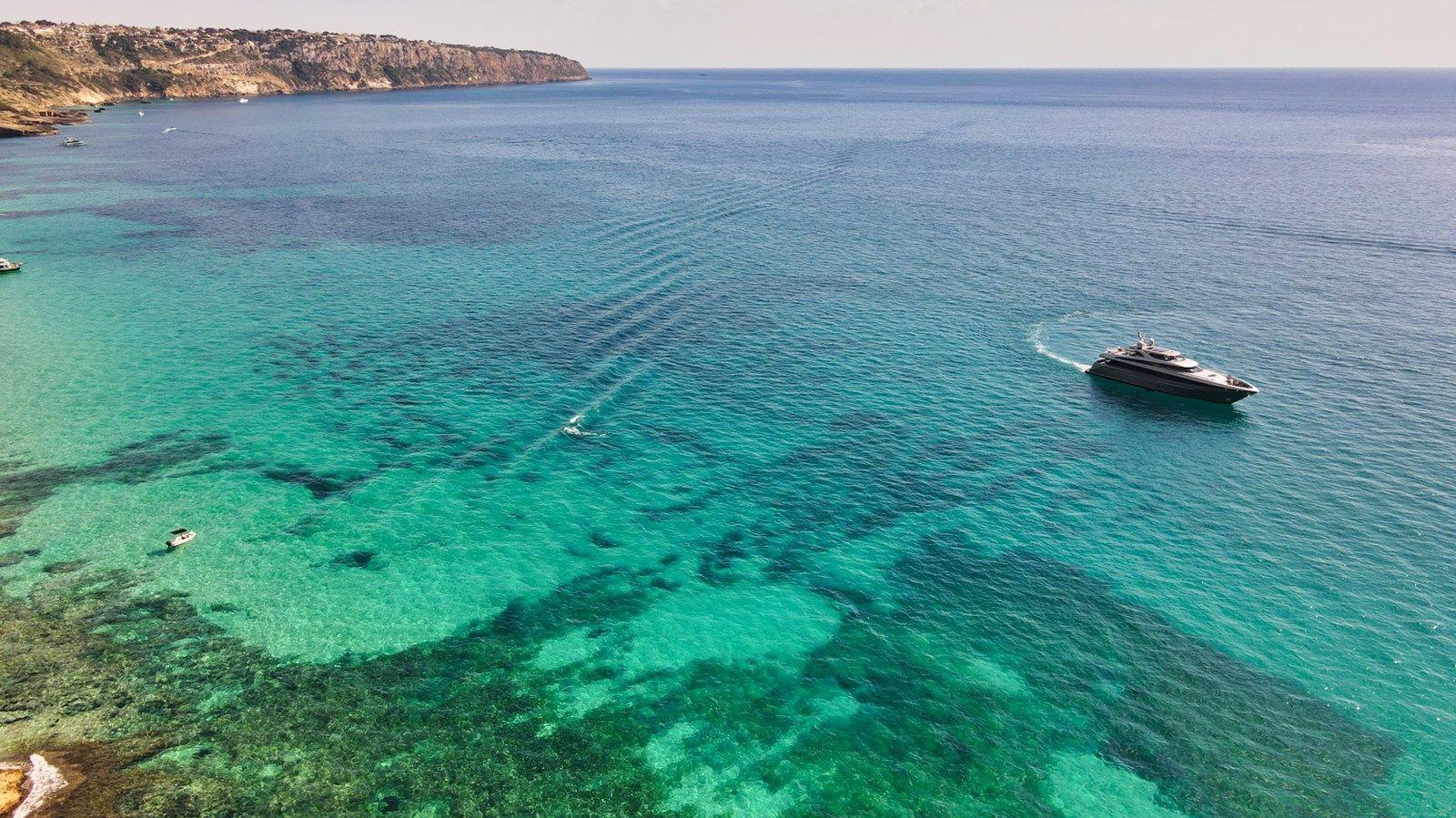 Buy a SMOOTH OPERATOR 2011 at Shestakov Yacht Sales