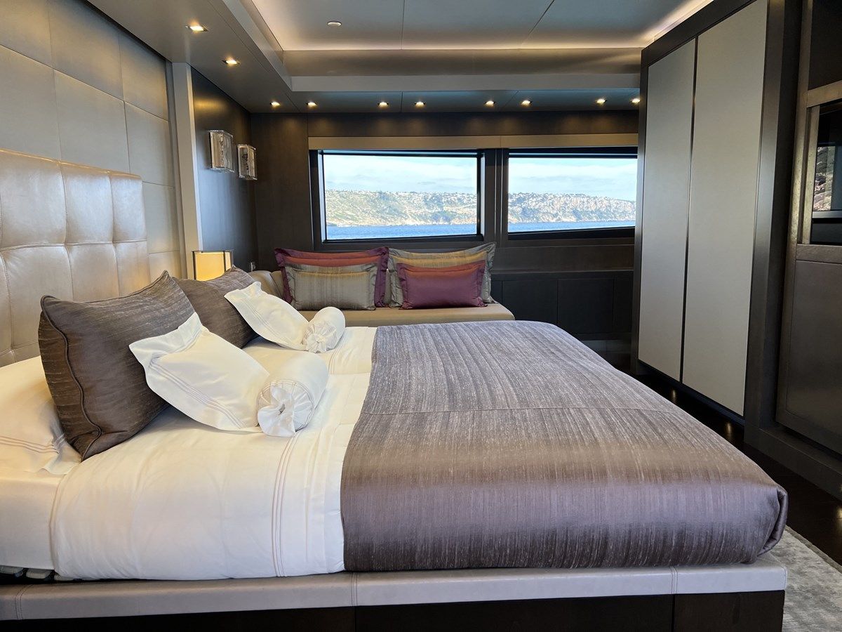 Buy a SMOOTH OPERATOR 2011 at Shestakov Yacht Sales