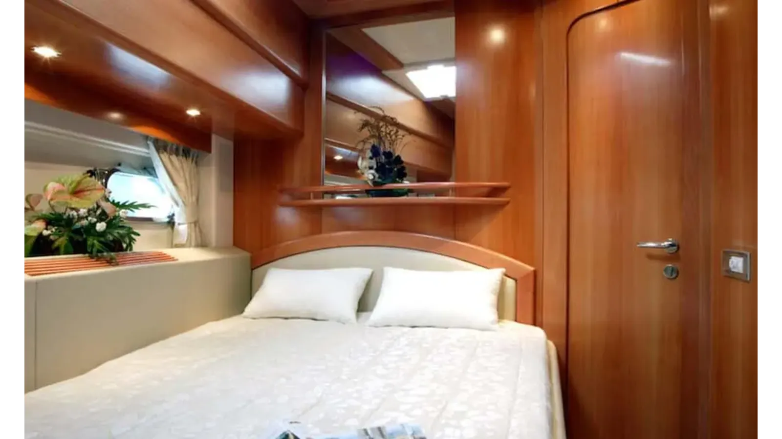 Buy a yacht LADENSTEIN 72 - LADENSTEIN YACHT