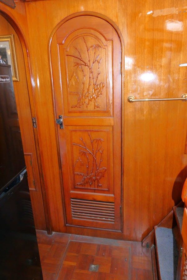 Купить LOVE U 2 - CHB