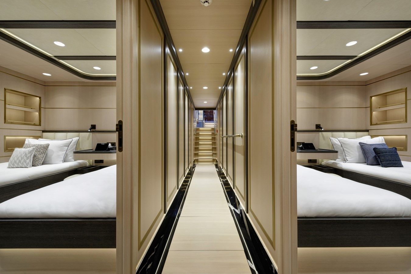 Купить яхту SALLYNA 157 в Shestakov Yacht Sales