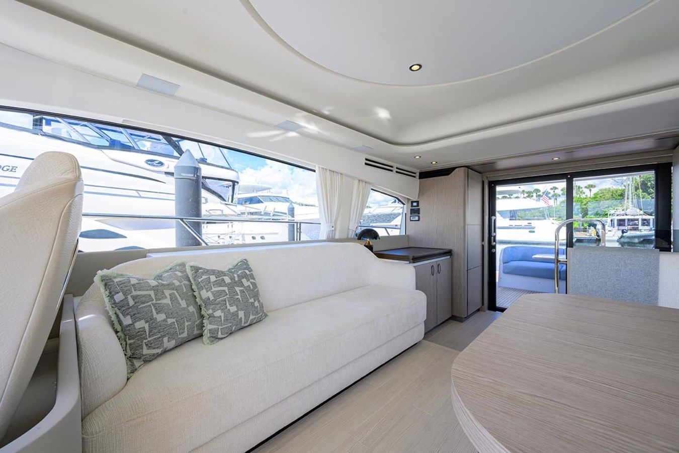 BG 53 - Azimut Yachts