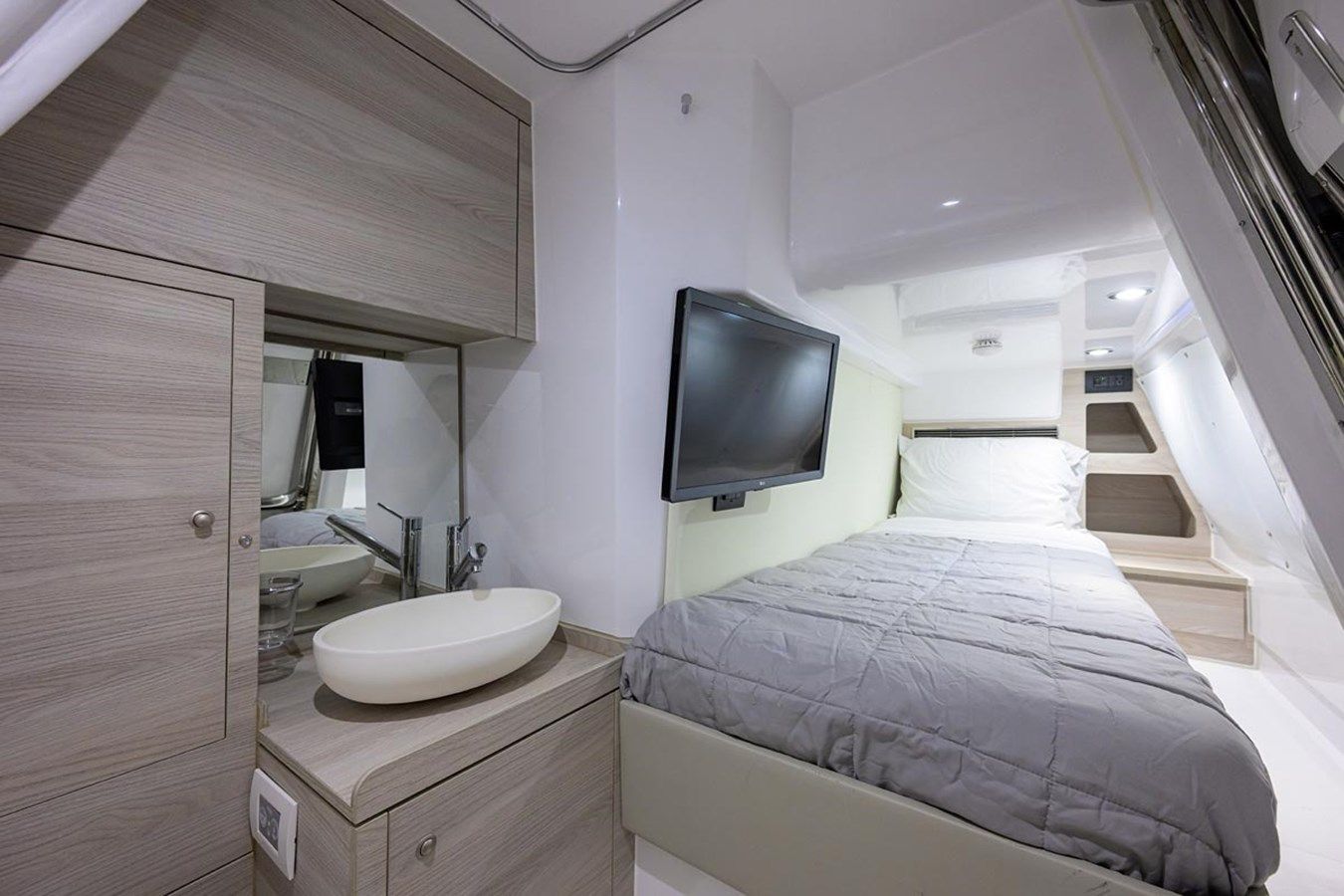 the best price on BG 53 - Azimut Yachts