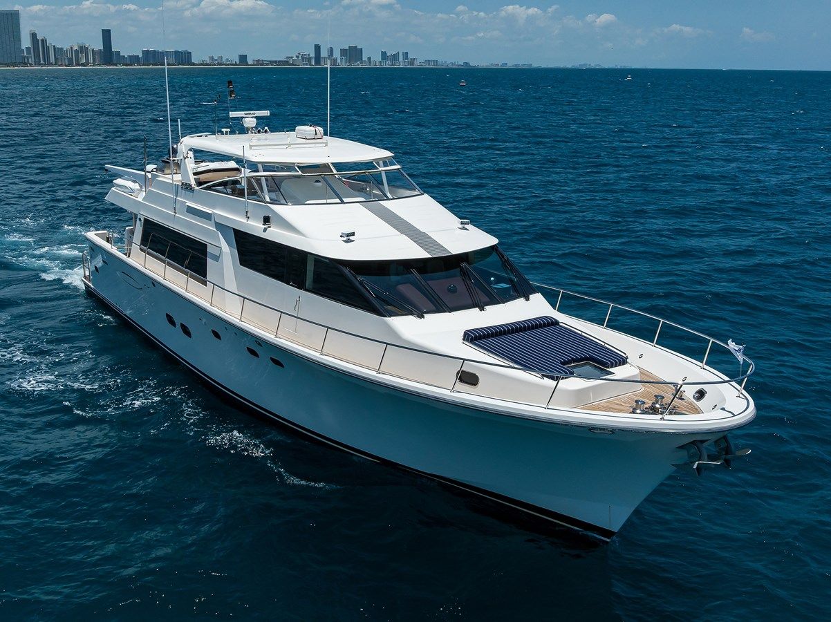 best yacht sales deals Jule - PACIFIC MARINER