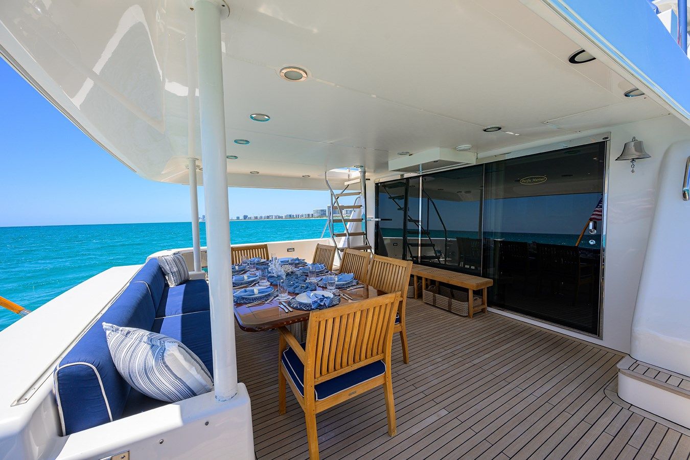 Buy a yacht Jule - PACIFIC MARINER