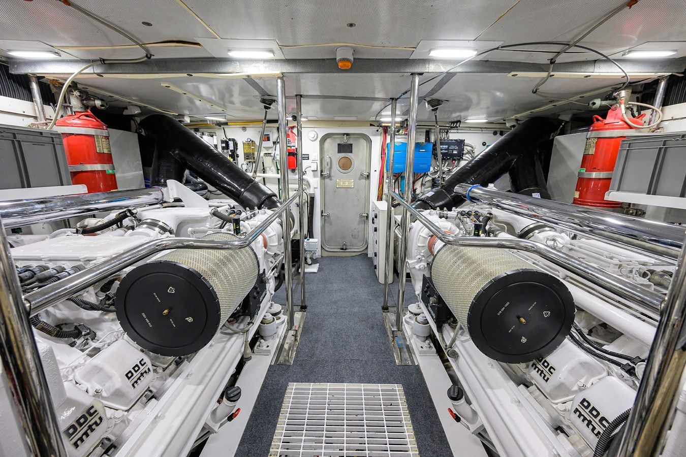 Jule - PACIFIC MARINER yacht sale