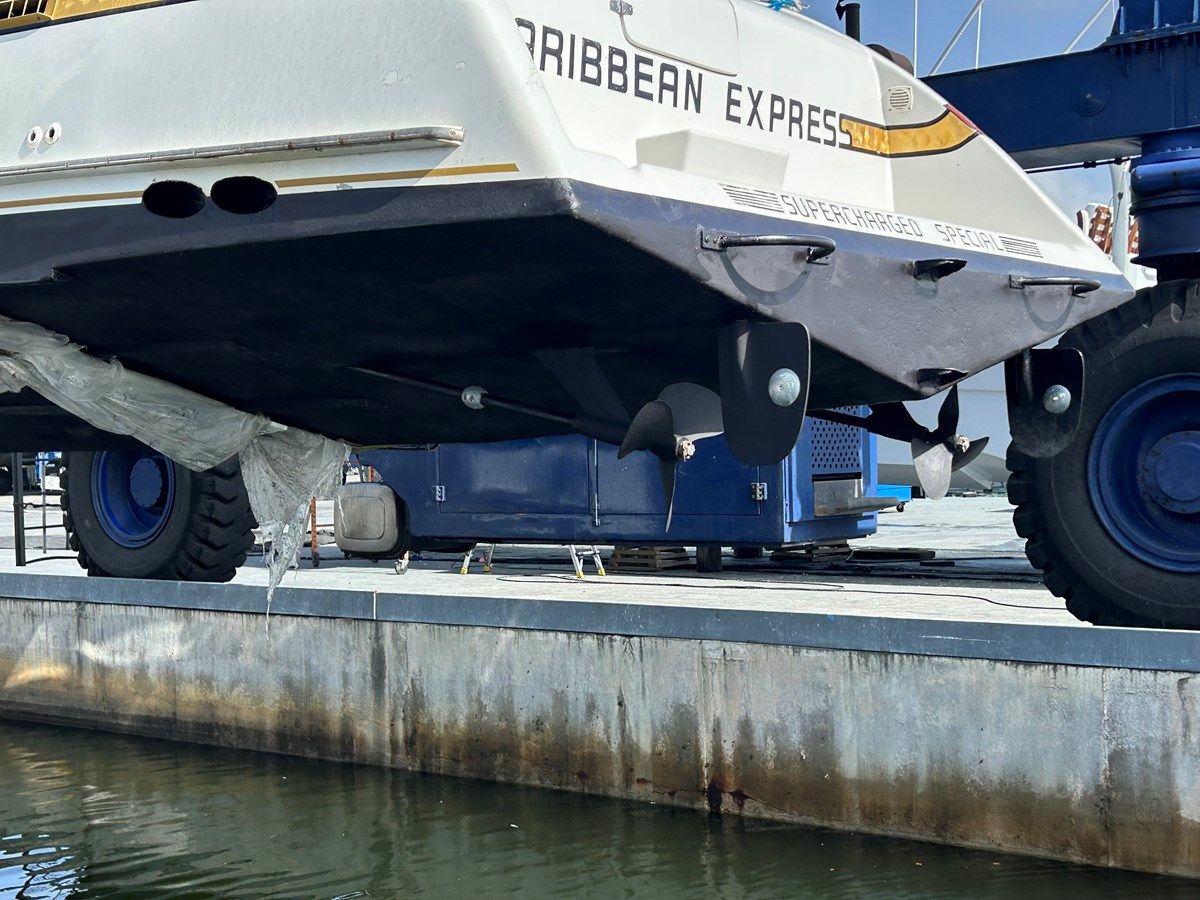 Caribbean Express 42 yacht sale