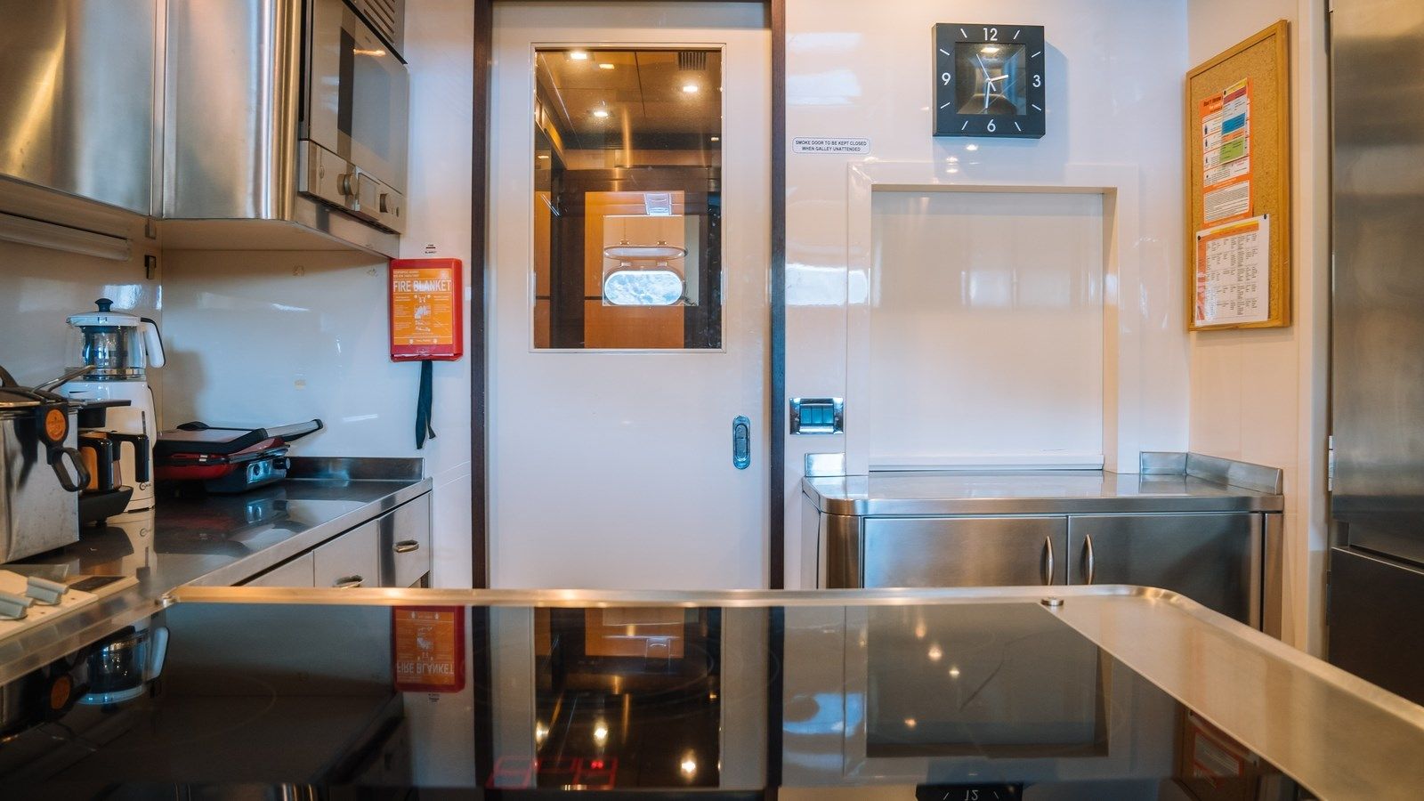 Продажа яхты SEA PEARL Mangusta 165