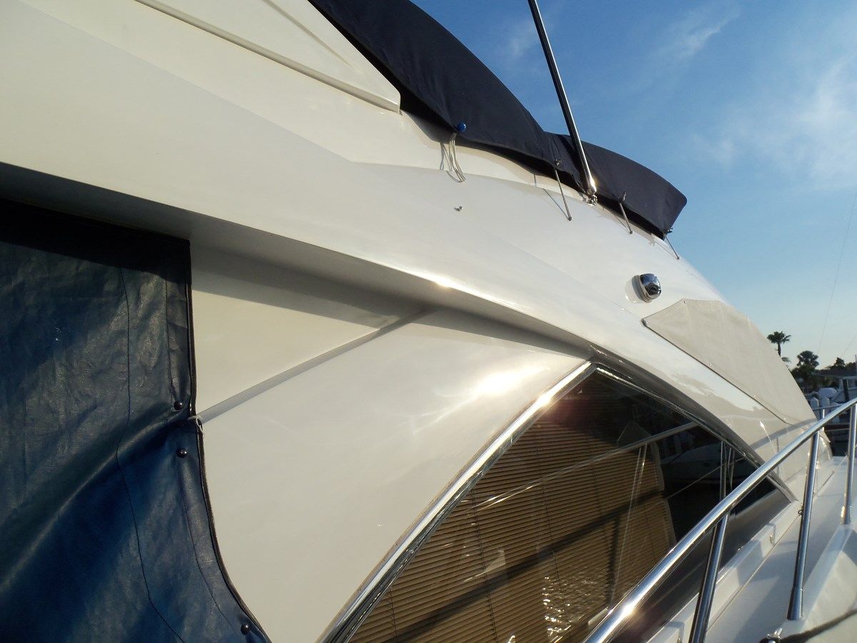 Лучшая цена на YOUNG GIRL - Sunseeker