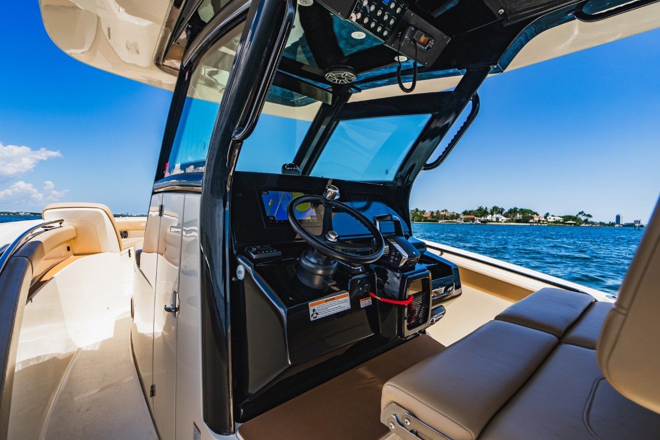 Купить яхту NO NAME - SCOUT BOATS в Shestakov Yacht Sales