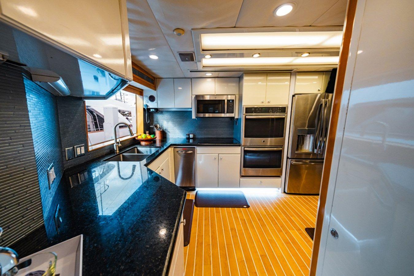 LONE STAR - Hatteras yacht sale