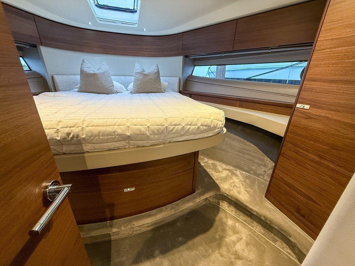 Buy a PRINCESS F50 (F50199) - PRINCESS at Shestakov Yacht Sales