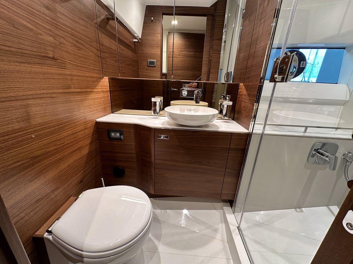 Buy a yacht PRINCESS F45 (F45110)