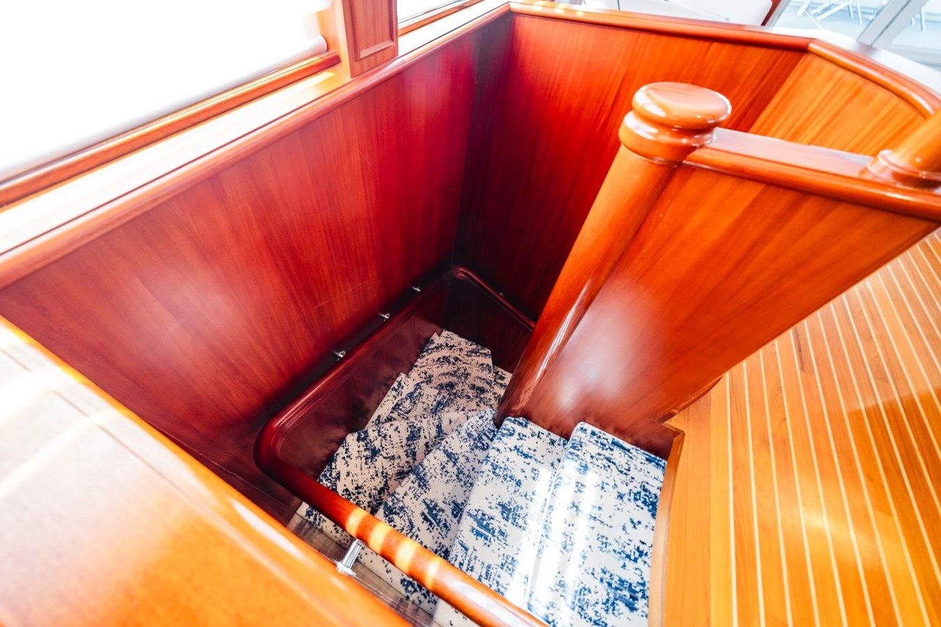 the best price on GRACE 96