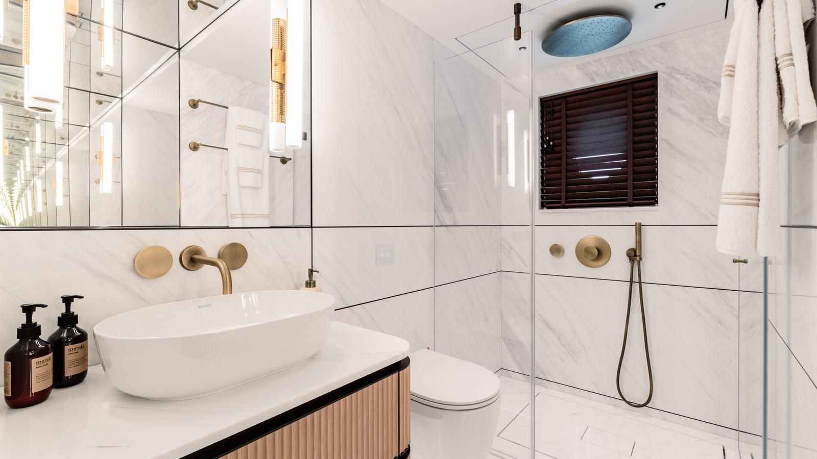 MIDNIGHT SAGA - Moonen price