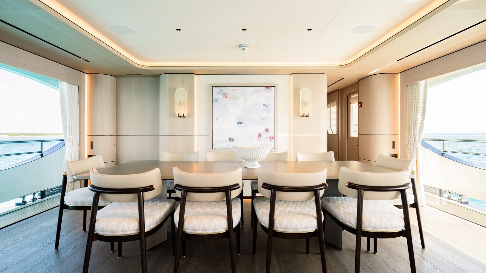 Buy a yacht MIDNIGHT SAGA