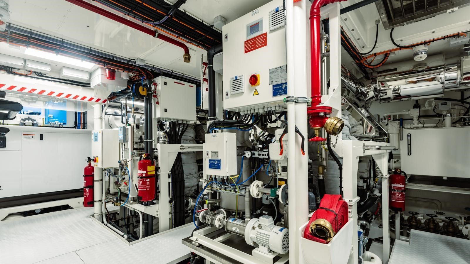 Buy a yacht MIDNIGHT SAGA - Moonen