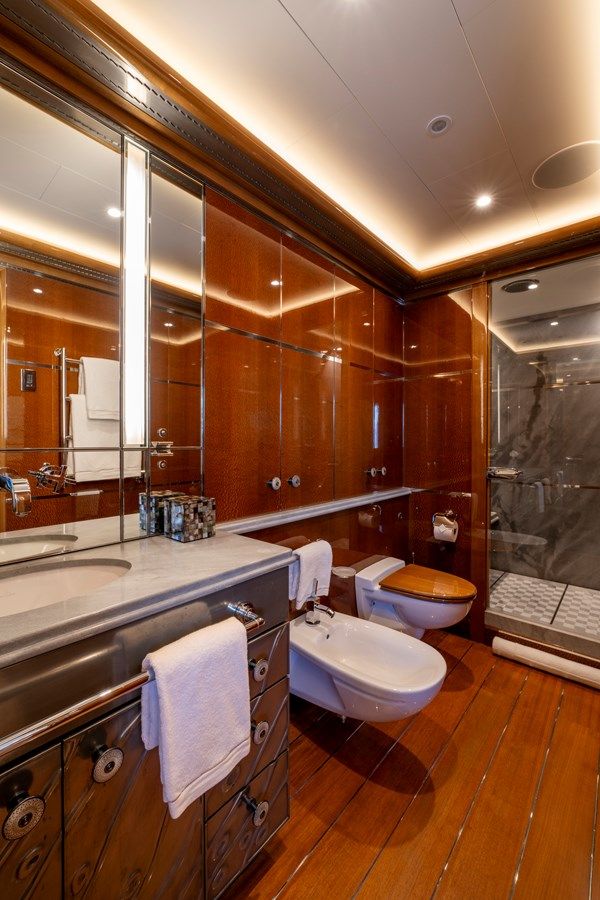 Лучшая цена на ALFA NERO - Oceanco